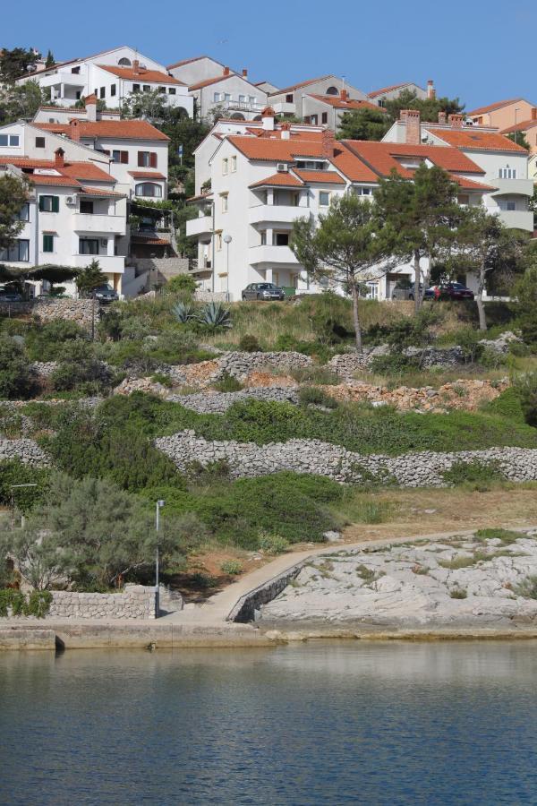Apartments With A Parking Space Mali Lošinj Exterior foto