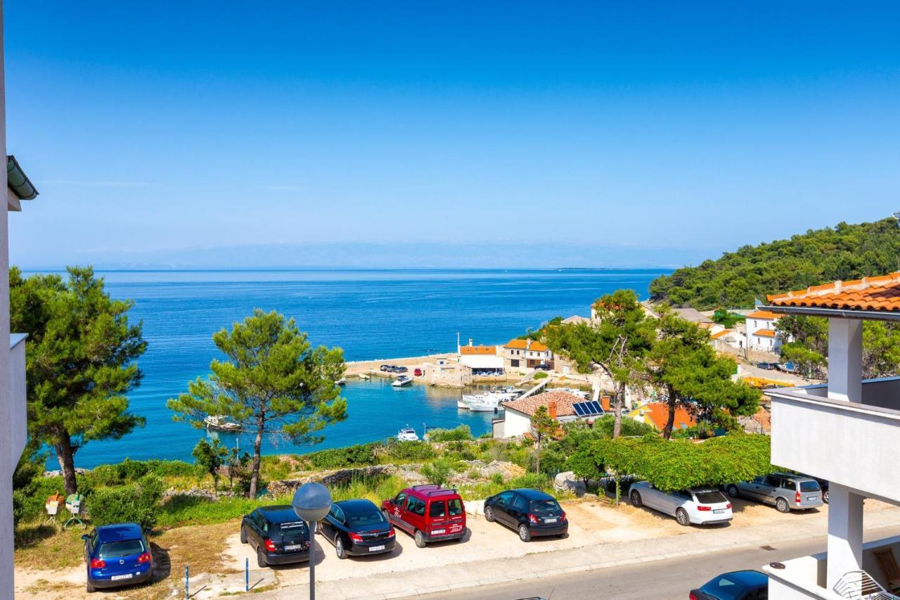 Apartments With A Parking Space Mali Lošinj Exterior foto